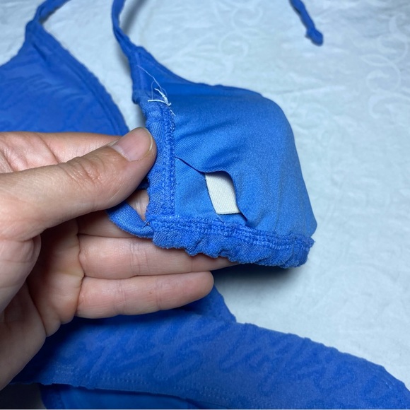 FUBU Swim Set Textured Logo Print Metal Decal Halter Triangle Suit Bikini Small - Picture 9 of 13